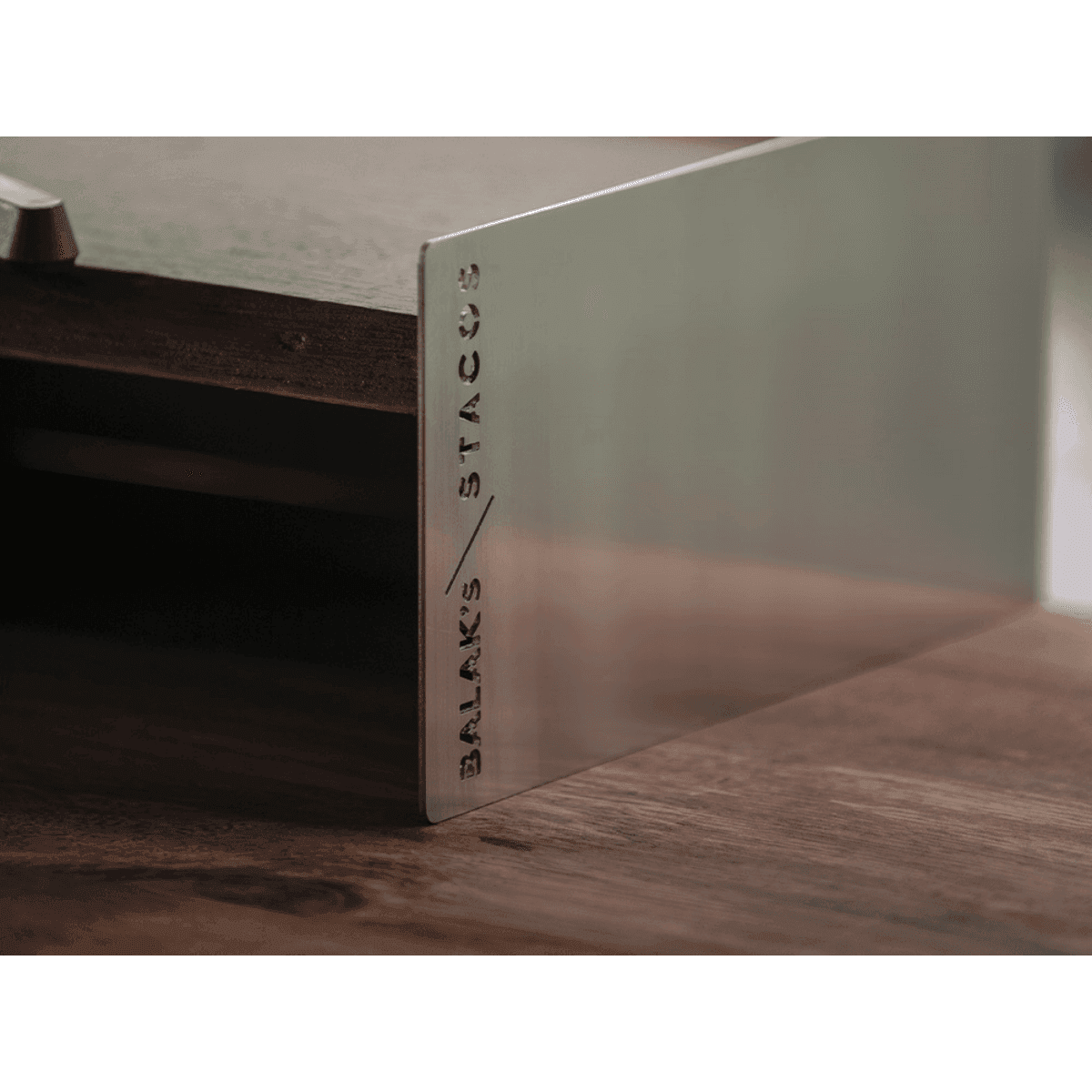 BALAK's Meja Mini Desk Shelf